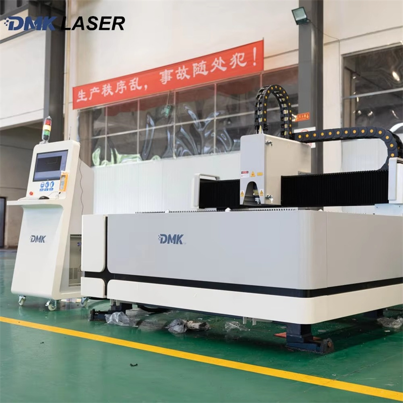 Industrial Laser Cutter For Metal - Single Table TQL-F3000-3015 Open Type Sheet